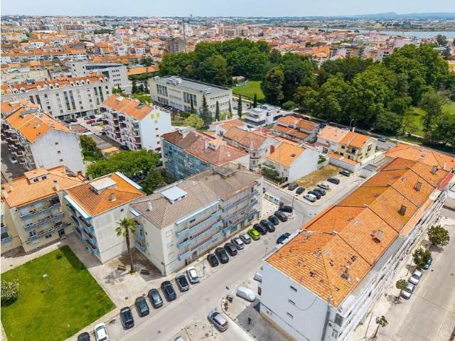 Apartamento venda em Bairro do Corte Falcão, Montijo