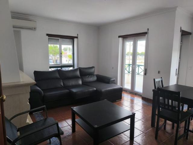 Apartamento alugar em Montijo