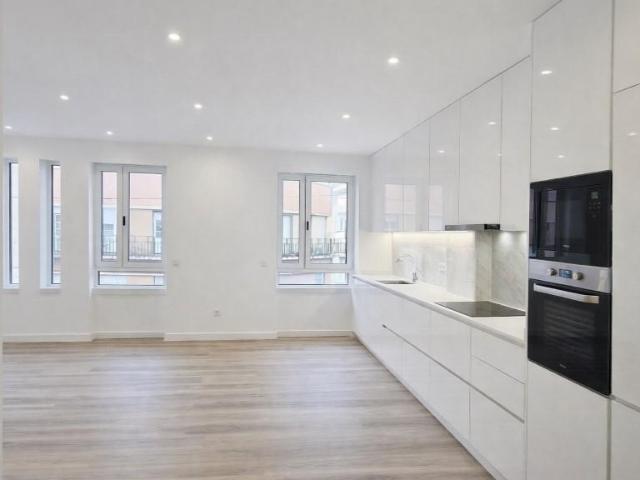 Apartamento venda em Pederneira, Leiria