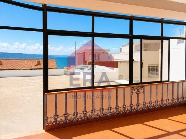 Apartamento venda em Pederneira, Leiria