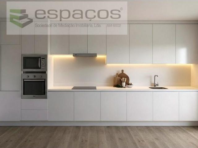 Apartamento venda em Pombais, Odivelas