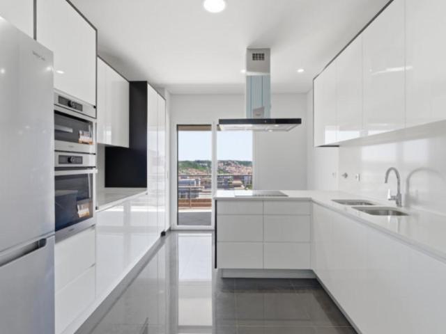 Apartamento venda em Odivelas, Lisboa