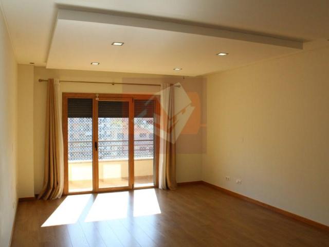 Apartamento alugar em Odivelas, Lisboa