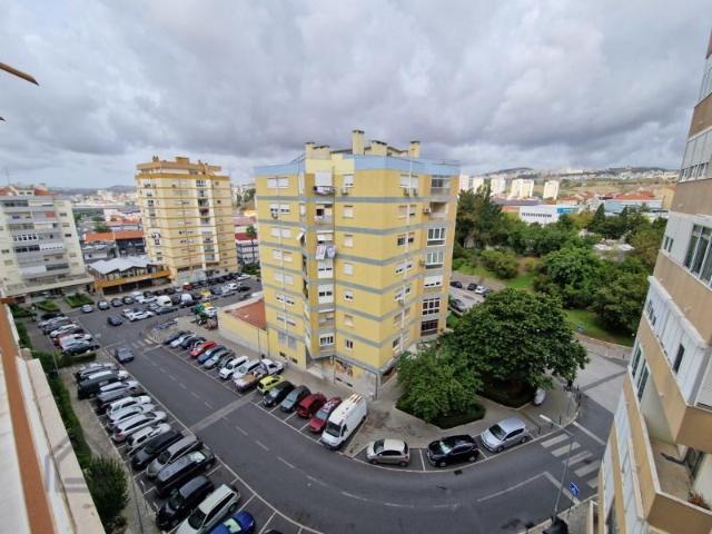 Apartamento alugar em Odivelas, Lisboa