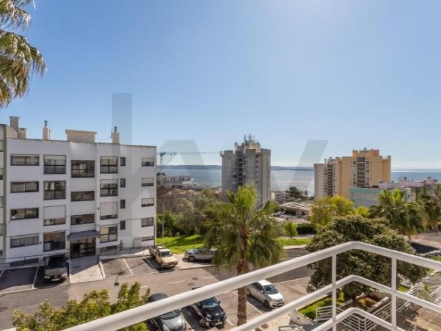 Apartamento venda em Lagoal, Oeiras