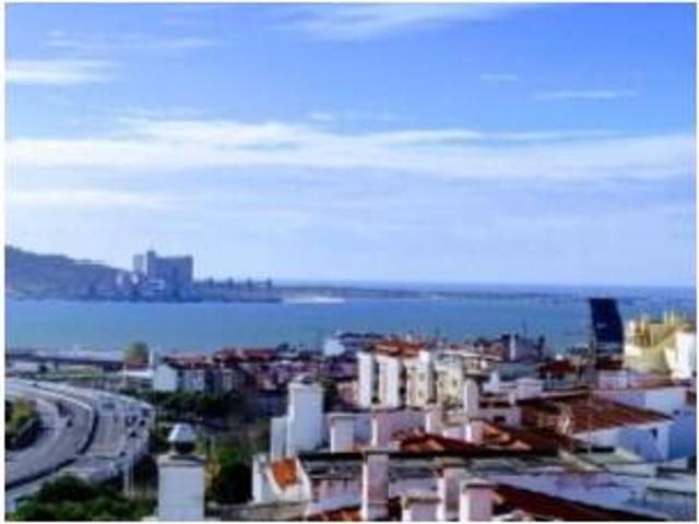 Apartamento venda em Núcleo Urbano Histórico de Algés, Oeiras