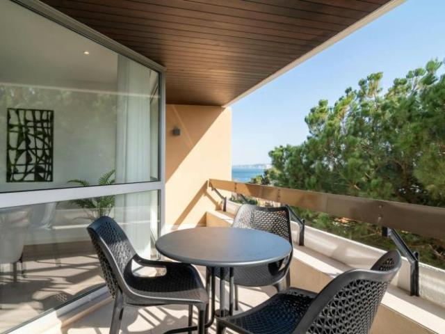 Apartamento alugar em São Julião da Barra, Oeiras