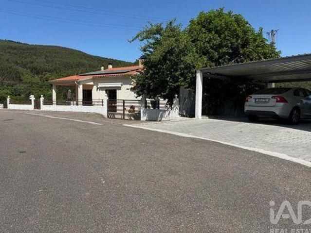 Casa venda em Castelo Branco, Oleiros