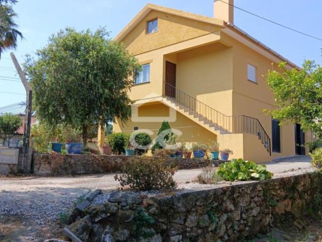 Casa venda em Oliveira De Frades, Viseu
