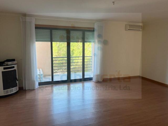 Apartamento venda em Quinta do Anjo, Palmela