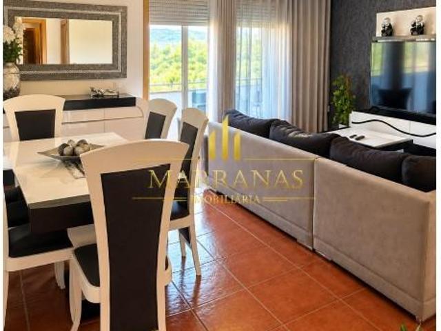 Apartamento venda em Paredes