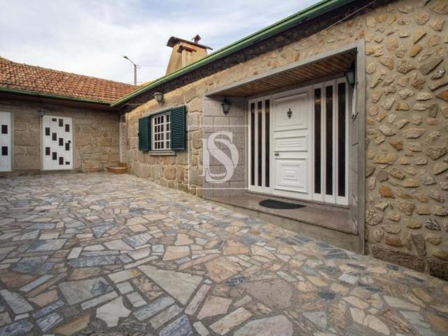 Casa venda em Guilhufe e Urrô, Marecos