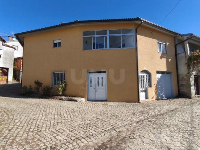 Casa venda em Penalva Do Castelo, Viseu