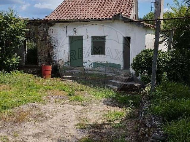 Casa venda em Penalva Do Castelo, Viseu