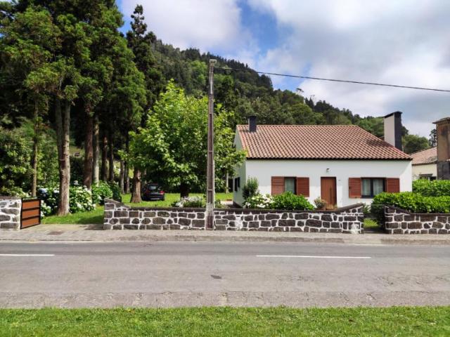 Casa alugar em Ponta Delgada, Sete Cidades