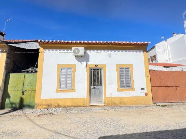 Casa venda em Arez e Amieira do Tejo, Nisa