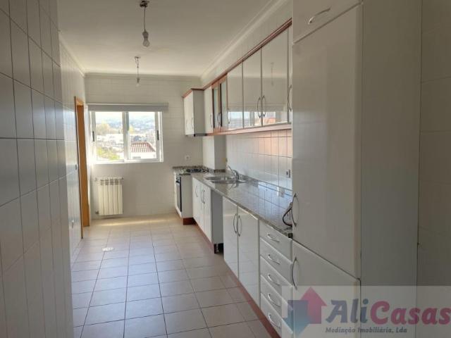 Apartamento alugar em Bouça de Pombal, Amarante