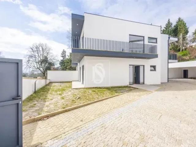 Casa venda em Várzea do Douro, Várzea