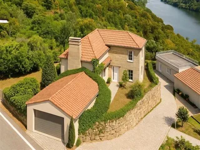 Terreno venda em Várzea do Douro, Várzea