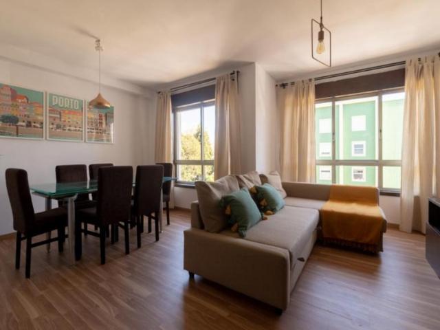 Apartamento alugar em Árvore Grossa, Porto