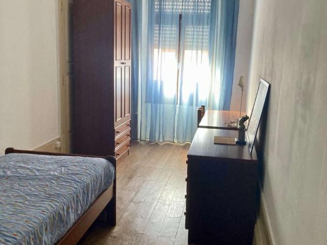Quarto alugar em Porto