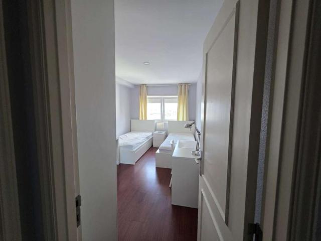 Quarto alugar em Porto