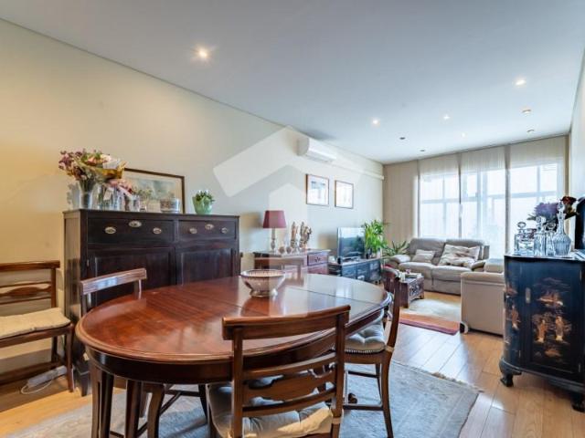Apartamento venda em Porto