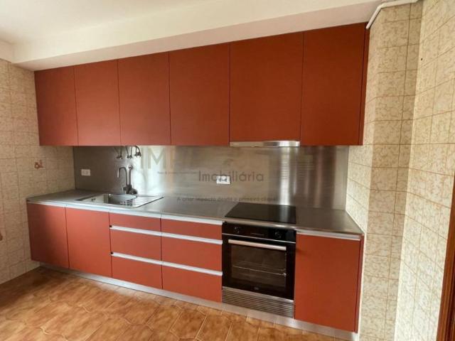 Apartamento alugar em Nova Sintra, A Ver-o-mar