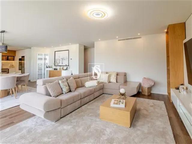 Apartamento venda em Santo Tirso, Porto