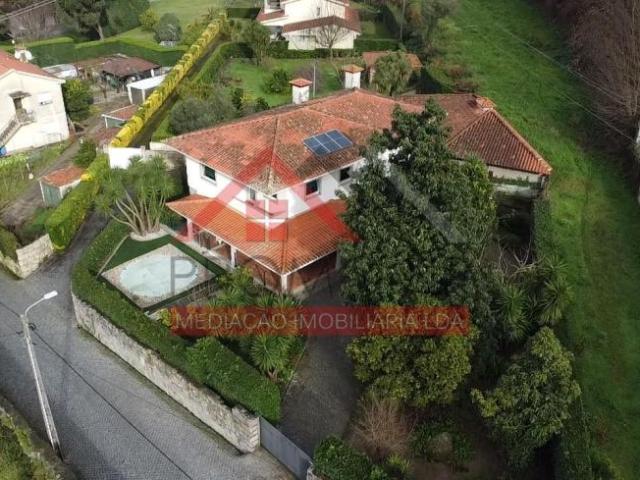 Casa venda em Burgães, Santo Tirso