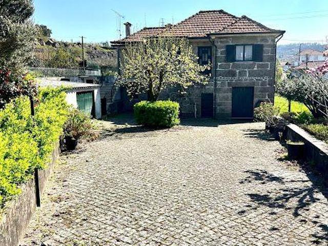 Casa venda em Santo Tirso, Porto