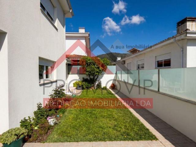 Casa venda em Monte Córdova, Santo Tirso