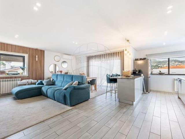 Apartamento venda em Póvoa De Lanhoso, Braga