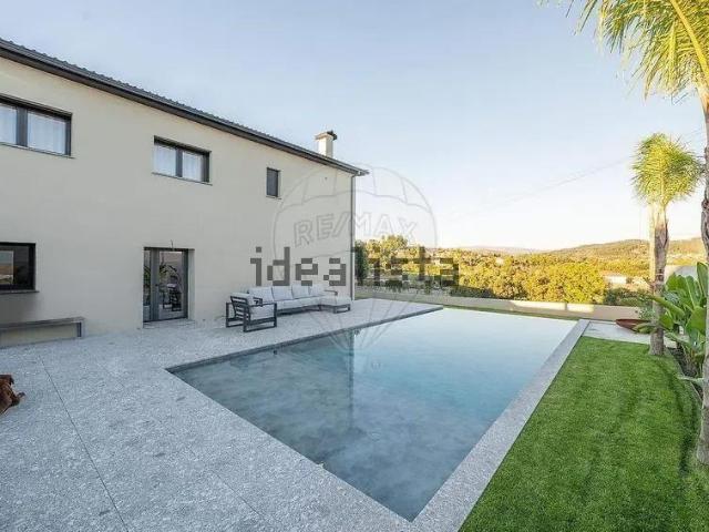 Casa venda em Taíde, Póvoa de Lanhoso