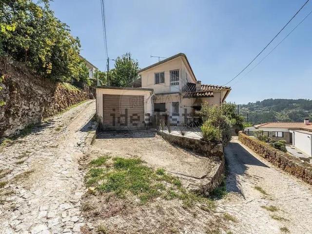 Casa venda em Sobradelo da Goma, Póvoa de Lanhoso