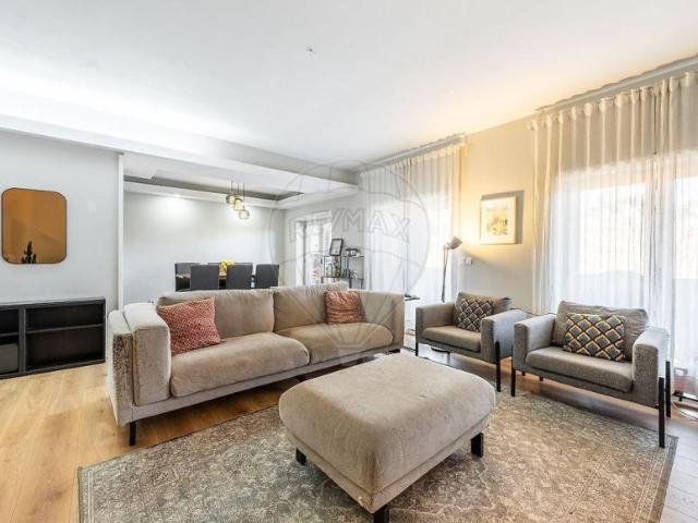 Apartamento venda em Portela, Póvoa de Lanhoso