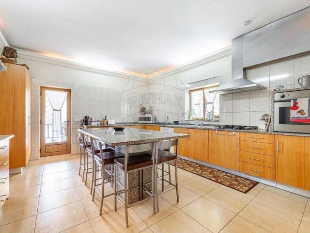 Casa venda em Póvoa De Lanhoso, Braga