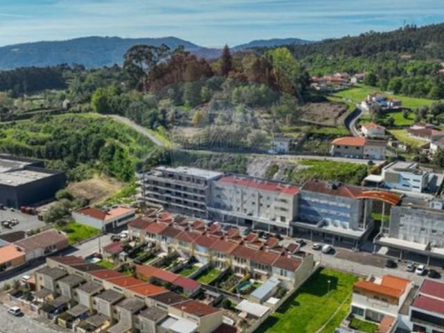 Apartamento venda em Póvoa De Lanhoso, Braga