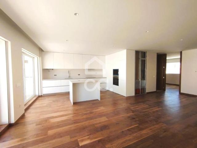 Apartamento venda em A Ver-o-mar, Porto