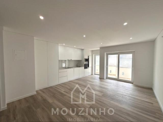 Apartamento venda em A Ver-o-mar, Porto