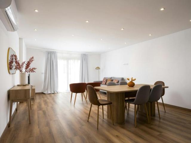 Apartamento alugar em Quarteira, Loulé