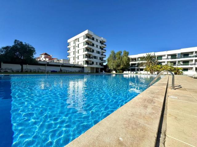 Apartamento alugar em Quarteira, Loulé