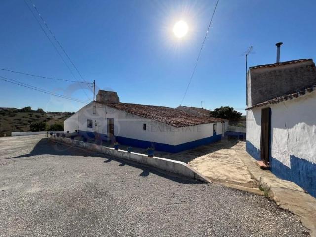 Terreno venda em Redondo, Évora