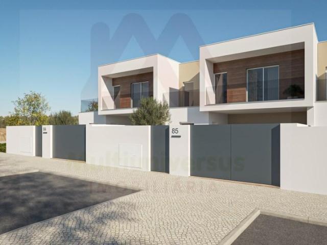 Casa venda em Rio Maior, Santarém