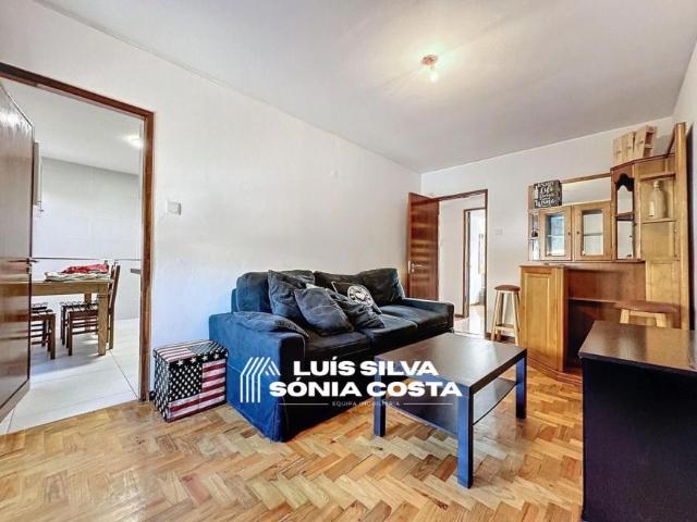 Apartamento alugar em Regueirinho, Santa Maria Da Feira