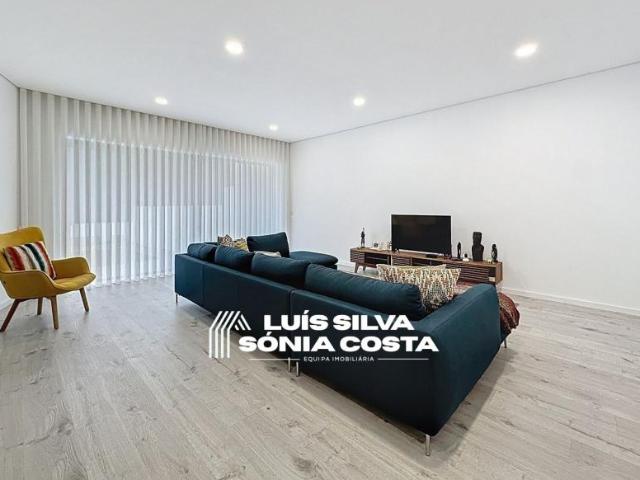 Casa venda em Santa Maria Da Feira, Aveiro