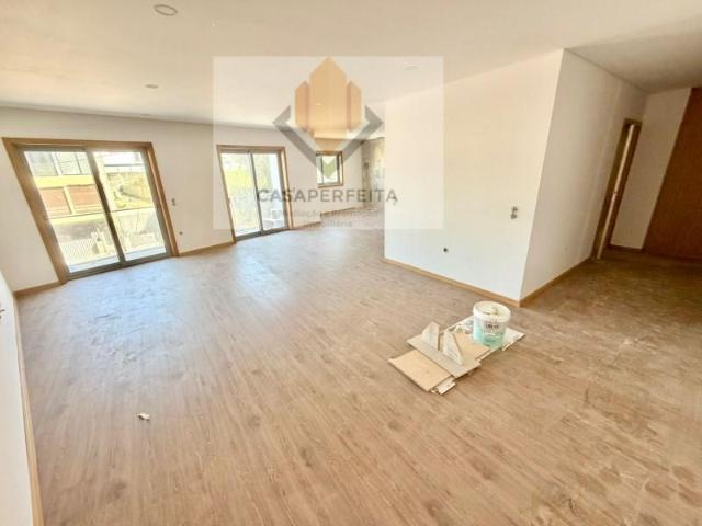 Apartamento venda em Santa Maria Da Feira, Aveiro