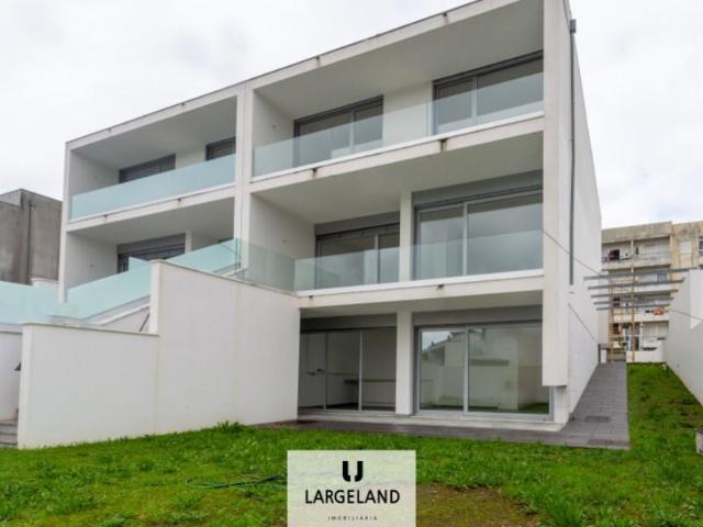 Casa venda em Santa Maria Da Feira, Aveiro