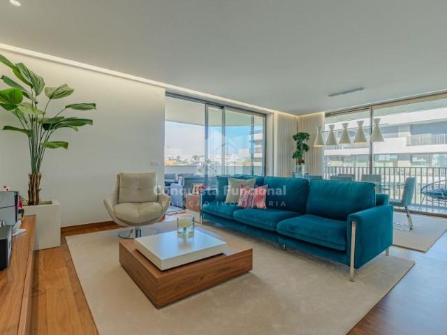 Apartamento venda em Santa Maria Da Feira, Aveiro