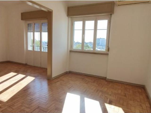 Apartamento alugar em Santarém